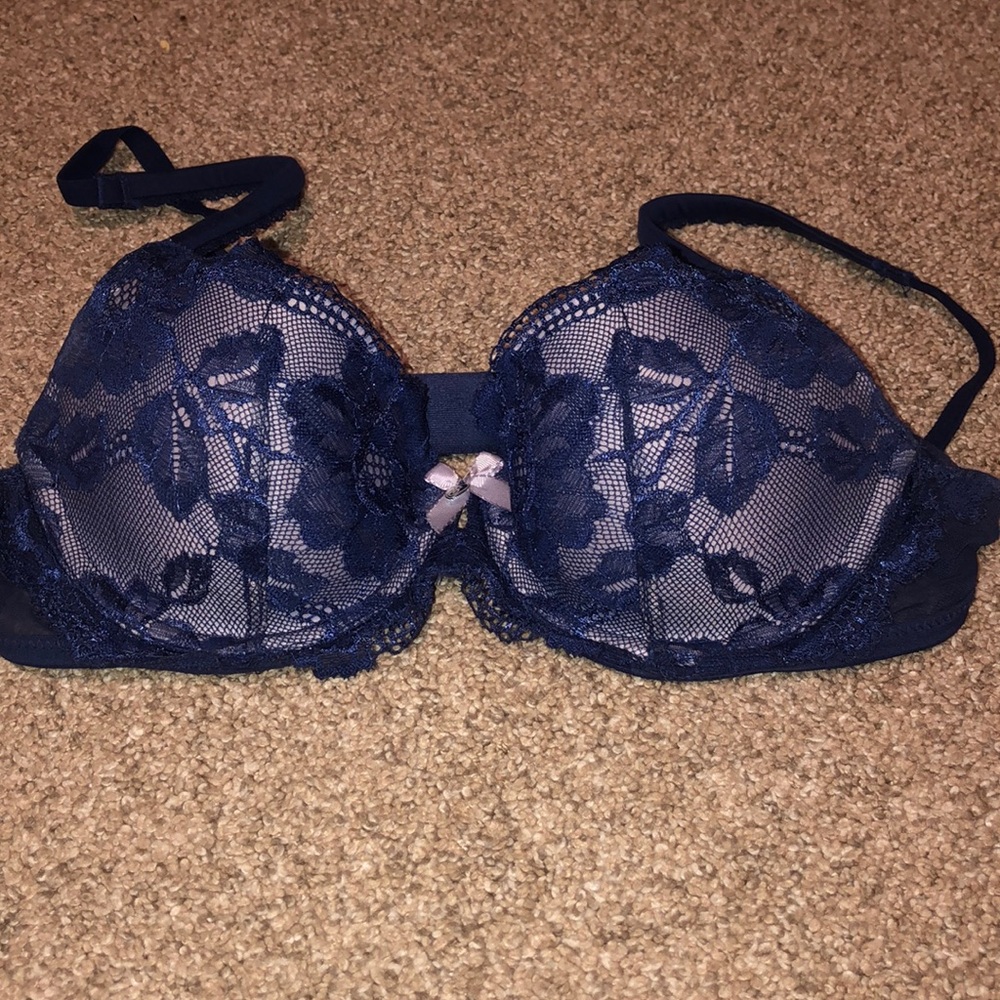 Victoria’s Secret bra